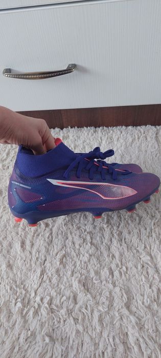 Ghete fotbal Puma 37.5