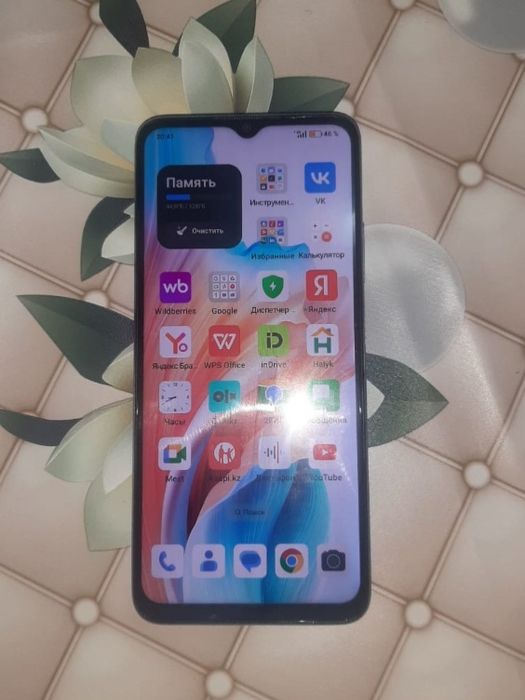 Продам срочно телефон оппо а18