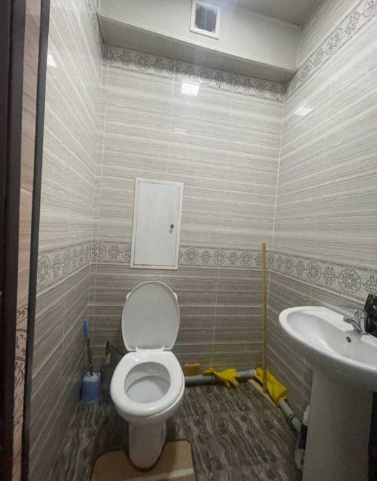 Beruniy metroga yaqin joyda qizlaga kv