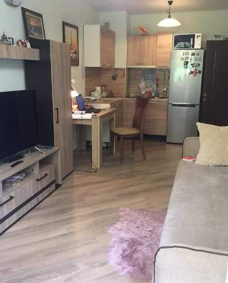 Дава се под наем Двустаен апартамент в Бургас, Зорница - 68 кв.м за 225 € - Снимка #2