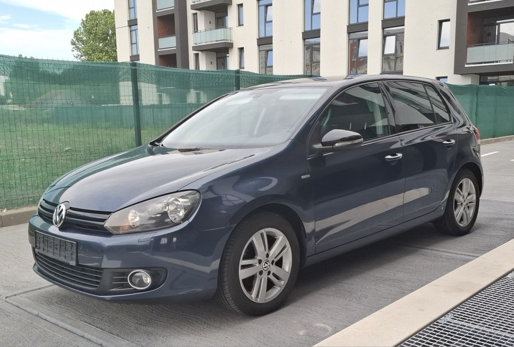 VOLKSWAGEN Golf 2012 — imagine 2