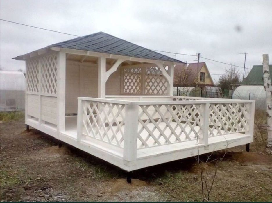 Foișor și terase mobilier și gradina