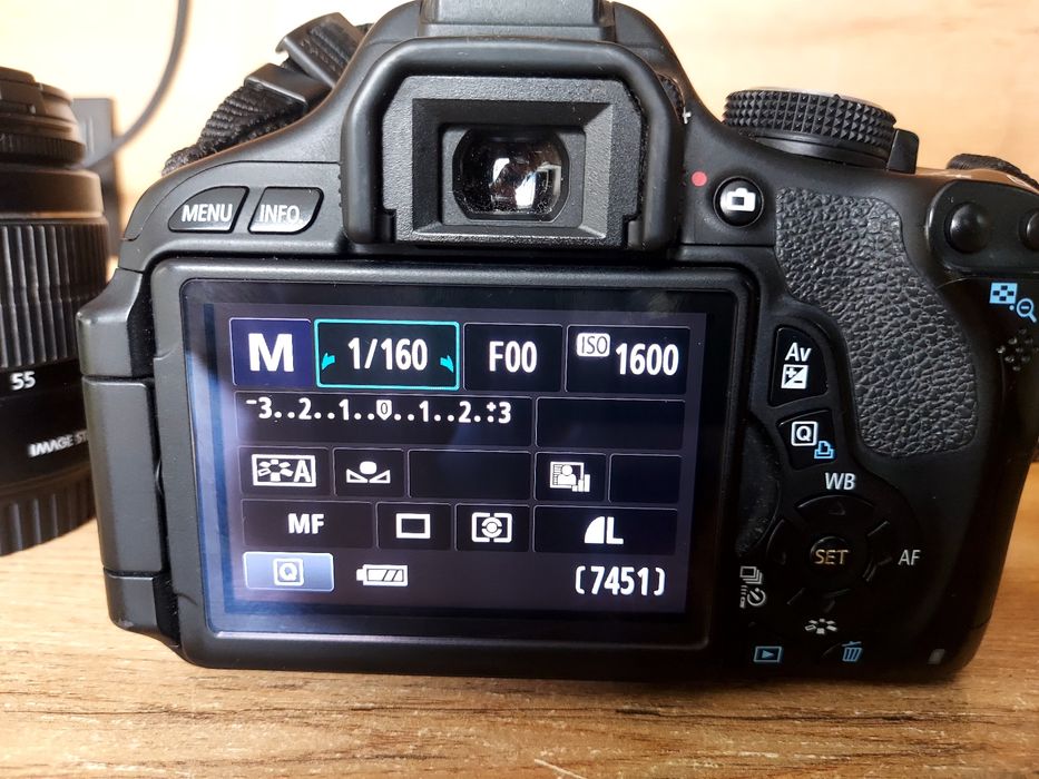 Фотоаппарат canon 600b