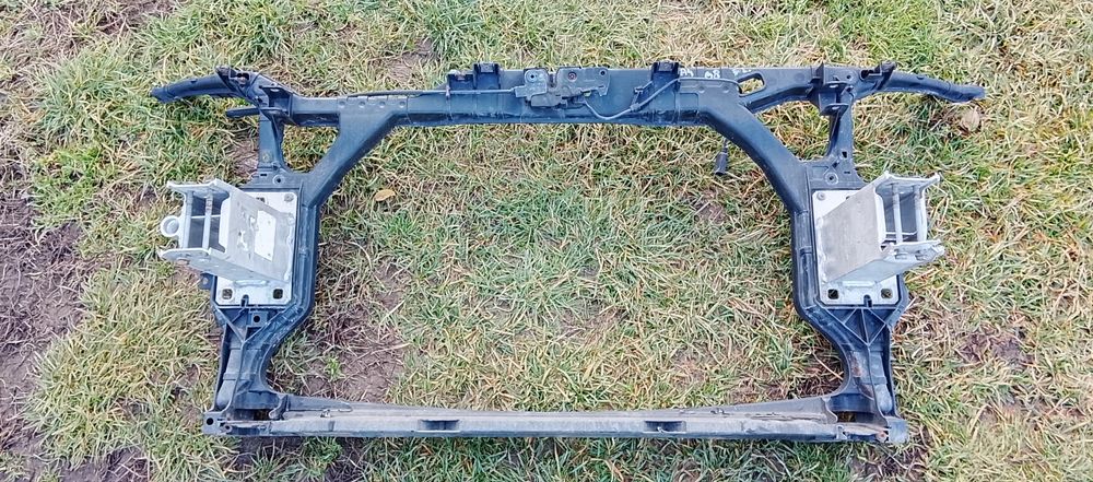 Trager / panou frontal audi a4 b8.5