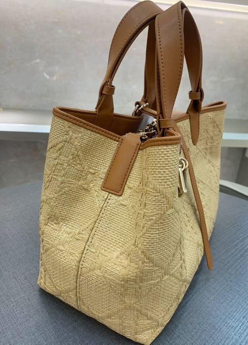 Чанта new Christian Dior ,LV