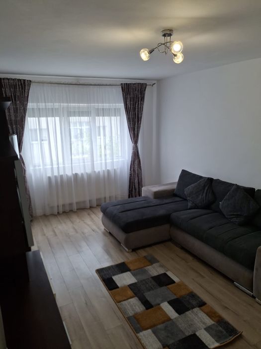 Apartament 2 camere - zona Gura Leului