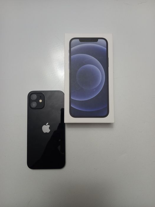 Телефон iphone 12