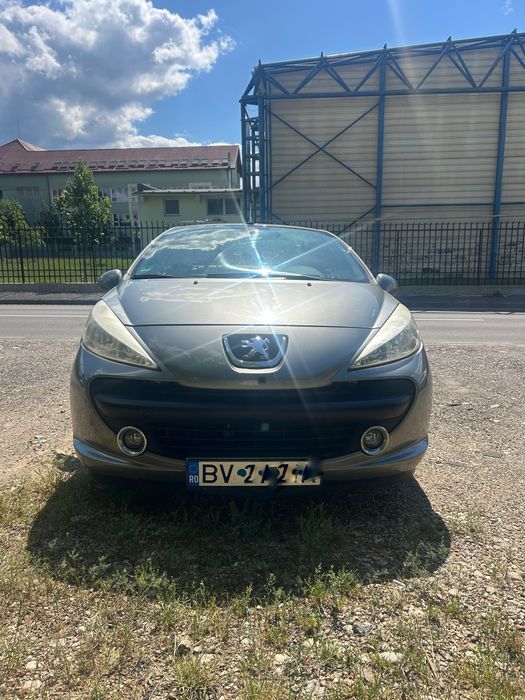 Vand peugeot 207 cc an 2007 1.6 benzina
