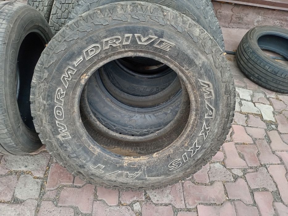 Продам Шины r17 б/ у