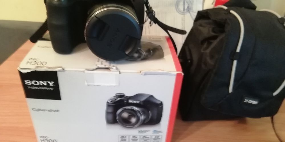 Фотоапарат SONI DSC H300