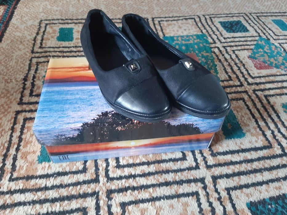 Көктемге, жазға аяқ киімдер