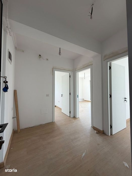 Apartament 2 camere,decomandat sos Alexandriei Bragadiru — fotografia 1