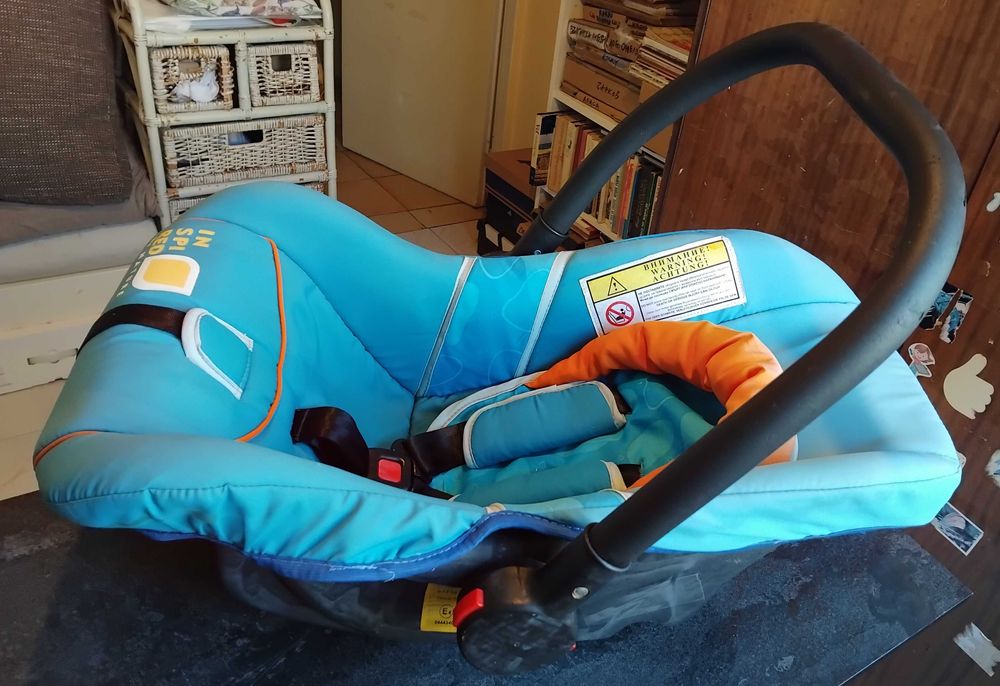 Детско столче за кола и кошница за носене Lorelli Lifesaver