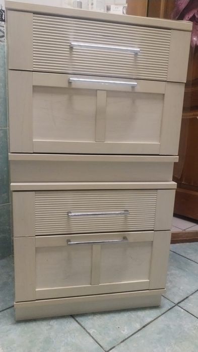 Продам спальный гарнитур