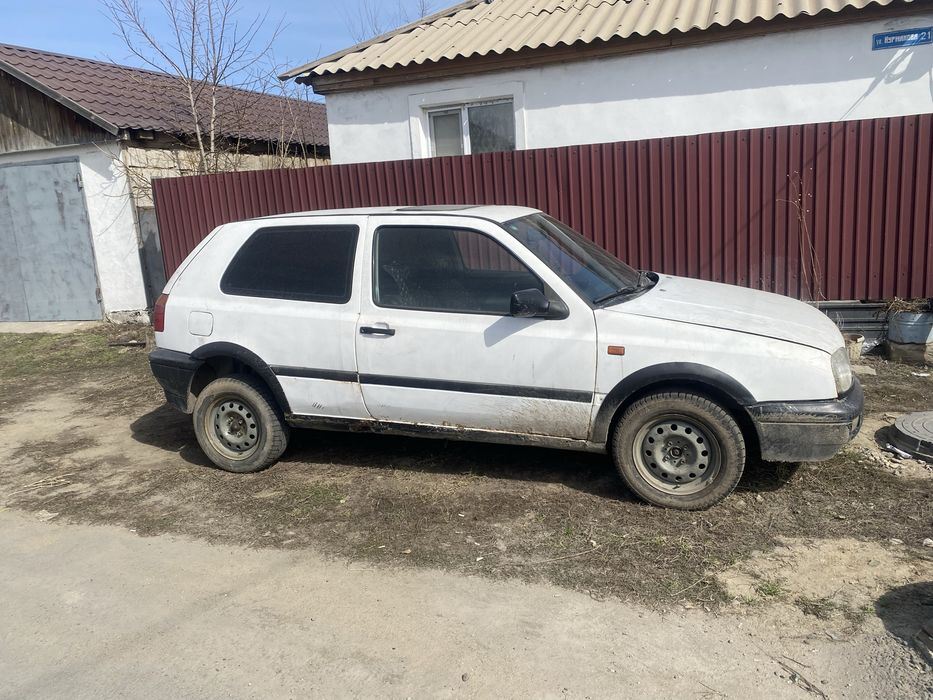 Продам срочно автомобиль