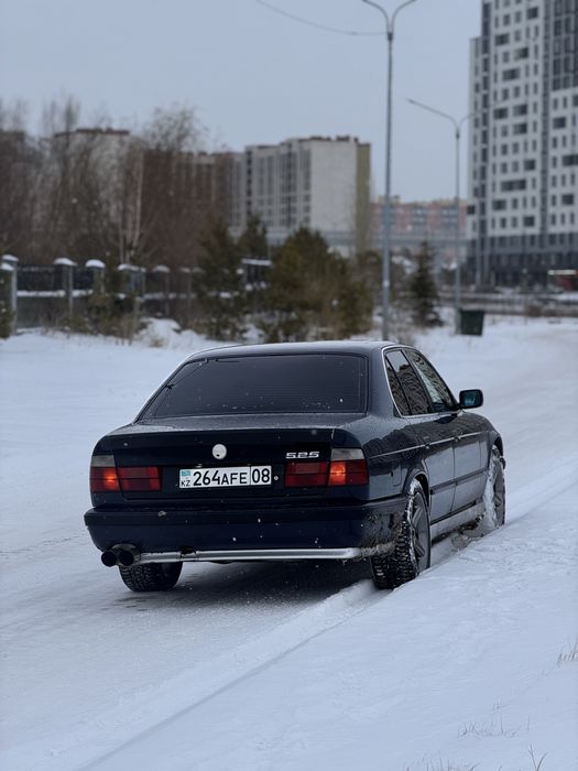 В продаже бмв е34