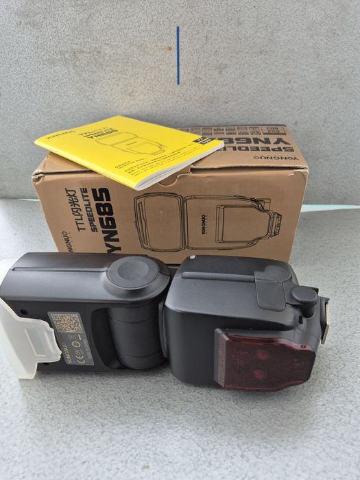 Продавам Nikon 3500