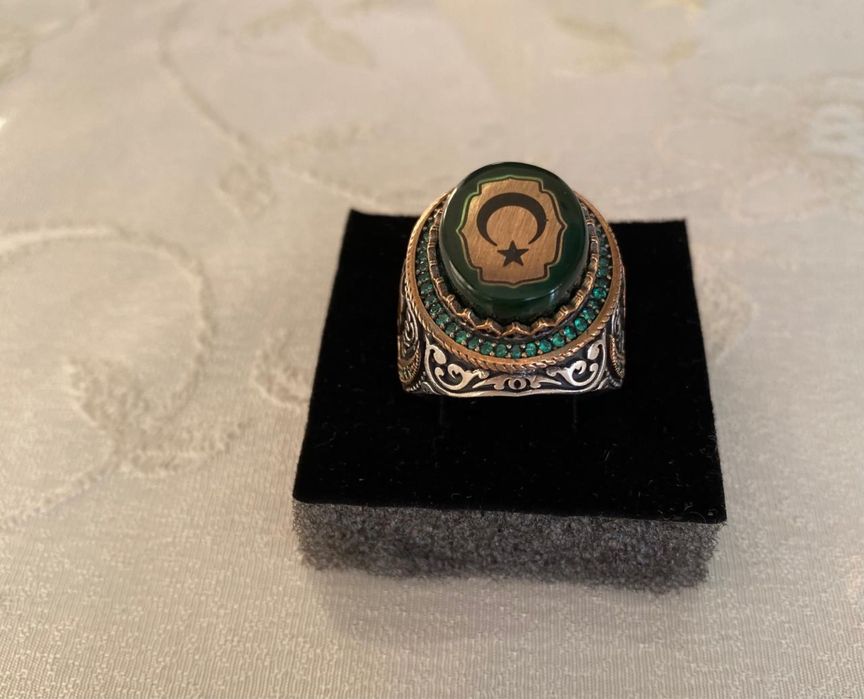 Серебренное мужское кольцо