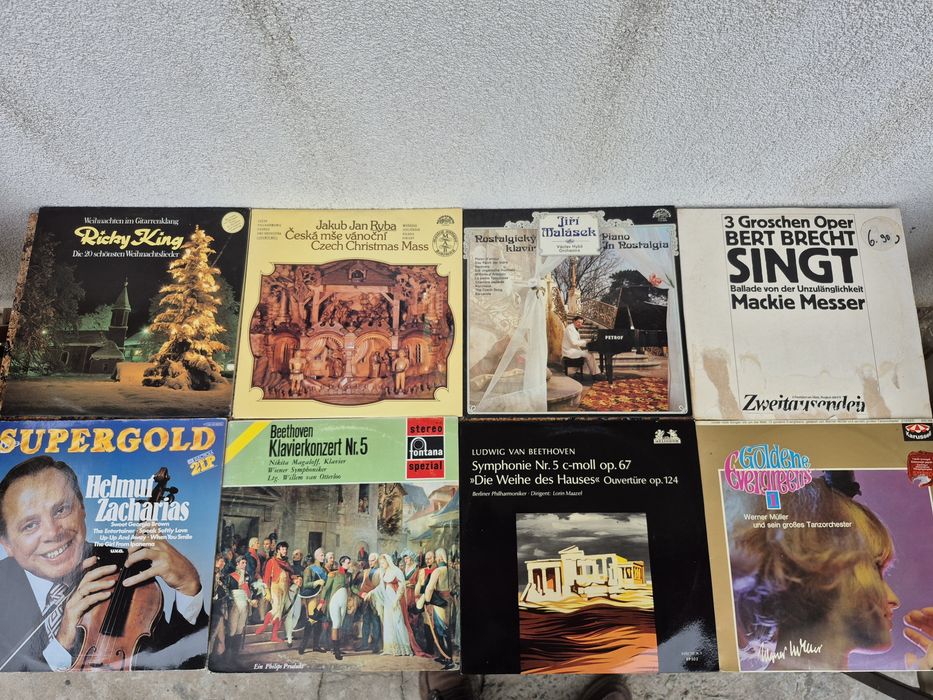 Vând 150LP Discuri Vinil colectie muzica clasica compozitori celebrii