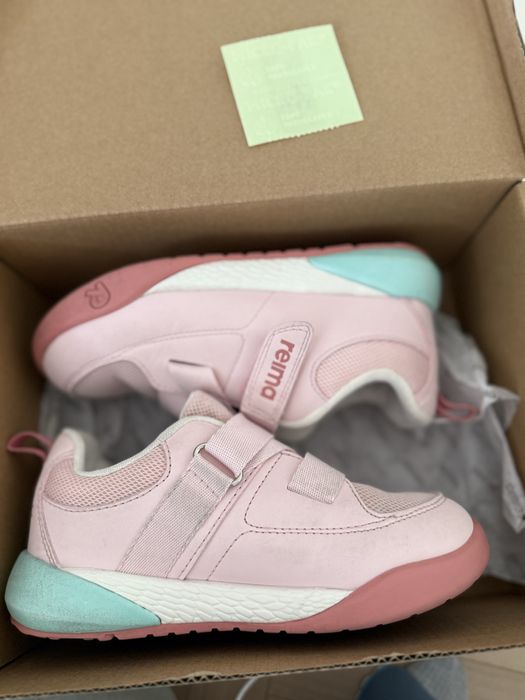 Reima Kiirus в розовом цвете