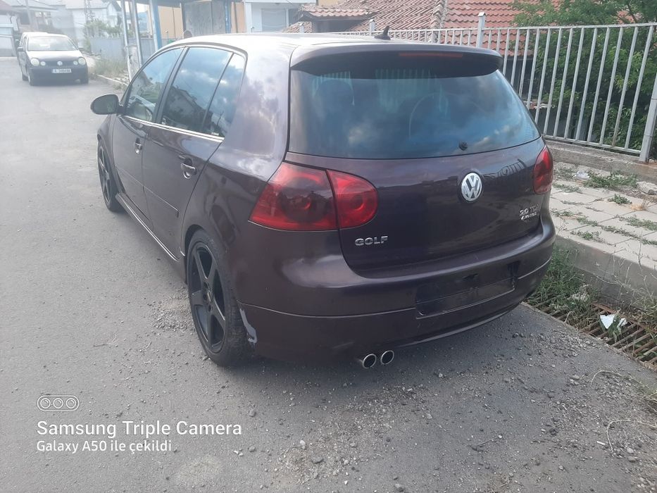 • Продавам Голф 5 2.0tdi 140кс БКД на ЧАСТИ (golf 5 na chasti BKD GTI)