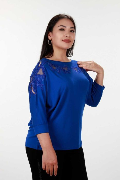 Дорогие женщины ! Имеются в наличии туники больших размеров!