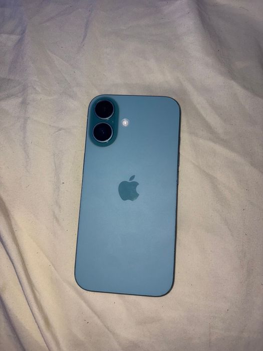 Iphone 16  92% 128gb