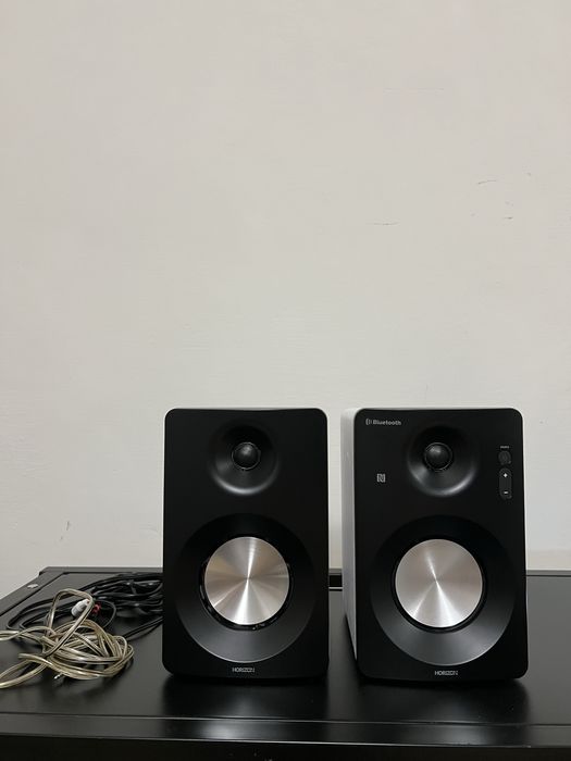 Boxe Horizon Bluetooth si NFC