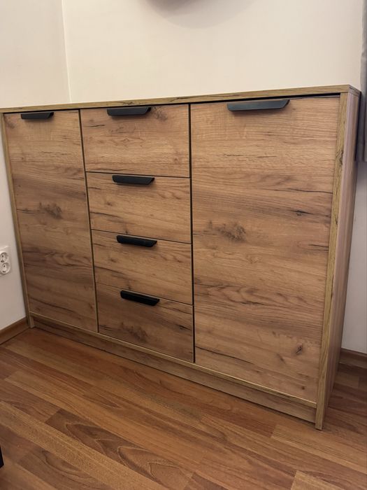 Скрин с чекмеджета