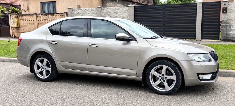 SKODA Octavia 2014 — imagine 5