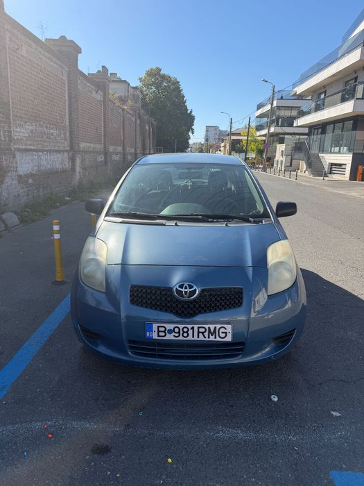 TOYOTA Yaris 0 — imagine 2