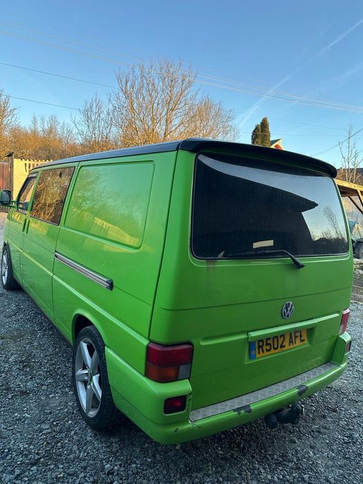 VOLKSWAGEN Transporter 1996 — imagine 3