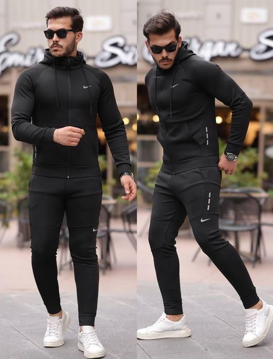 Trening Nike! M L XL XXL 3XL  ! Urgent! Negociabil!
 Lycra cu elastan