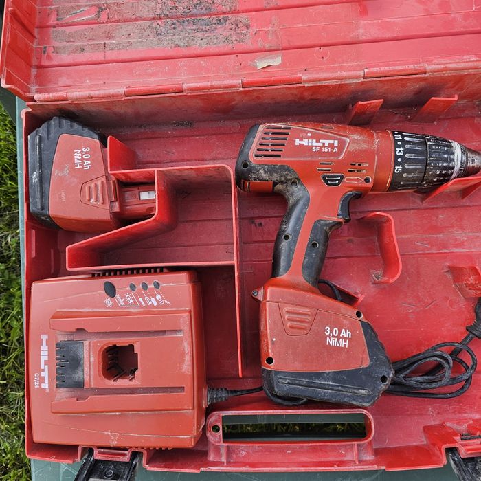 Masina gaurit/ însurubat professionala Hilti  SF 151 A