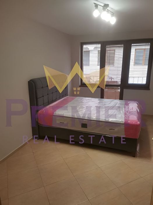 Дава се под наем Тристаен апартамент в Варна, Гръцка махала - 92 кв.м за 648.21 € - Снимка #4