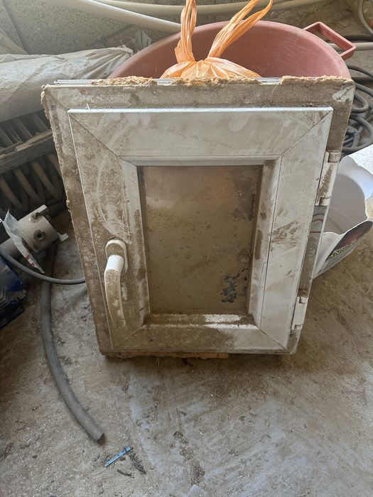 Пластик терезе сатылады