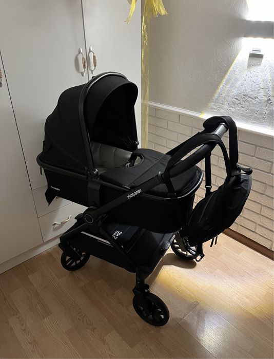 Продаю универсальную коляску 2 в 1 Ining baby