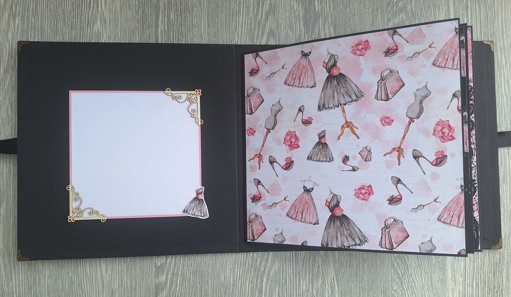 Скрапбук албум в черно и розово, ръчна изработка /23.18