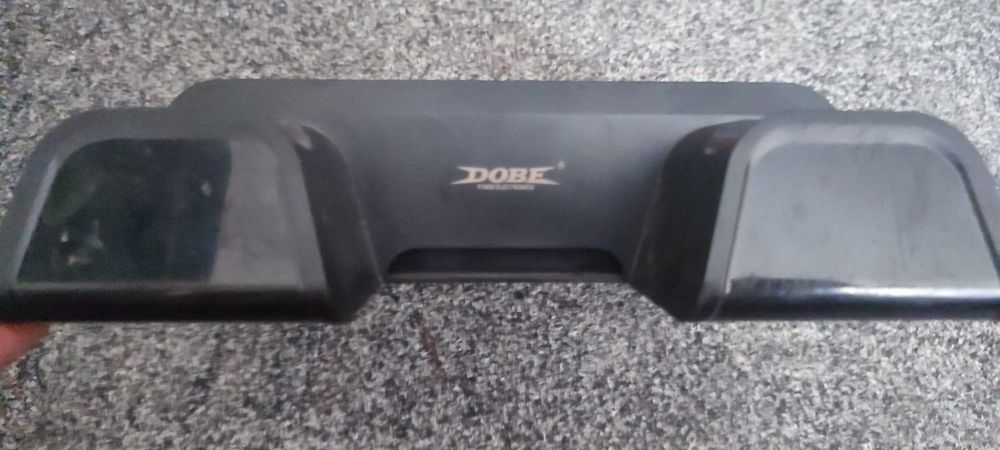 Dock PS 4 multifuncțional