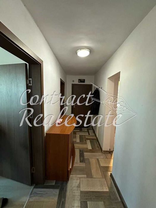 Дава се под наем Тристаен апартамент в Варна, Колхозен пазар - 76 кв.м за 400 € - Снимка #4