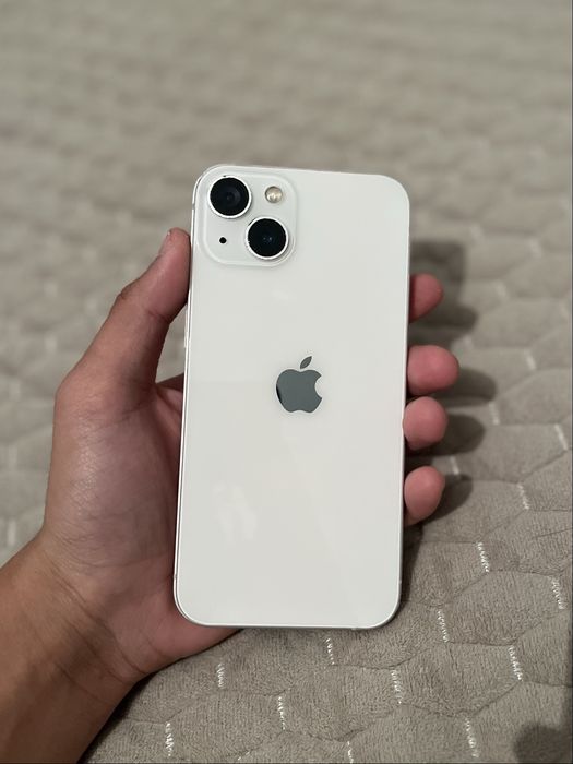 Продам iPhone 13