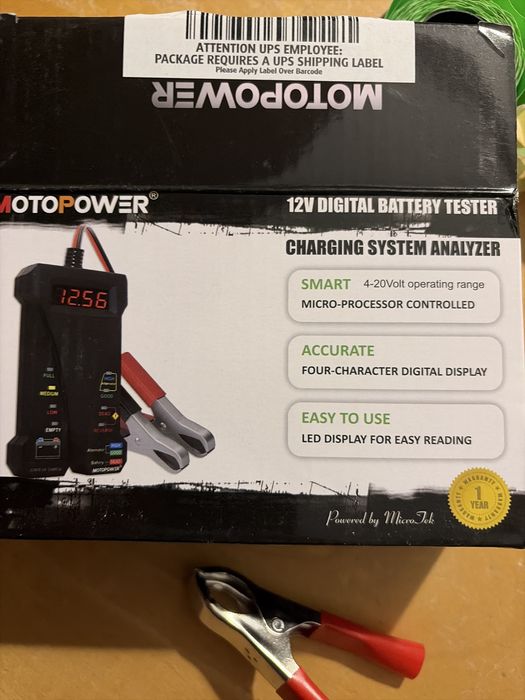 Tester baterii 12V