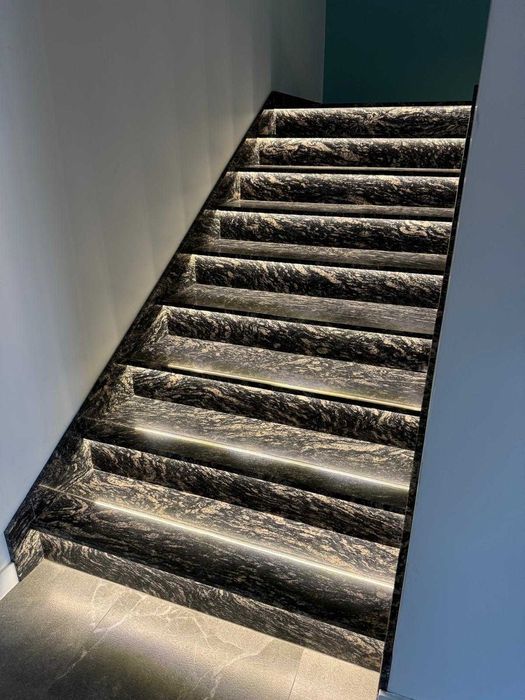 Granit si Marmura pentru Scari Interioare