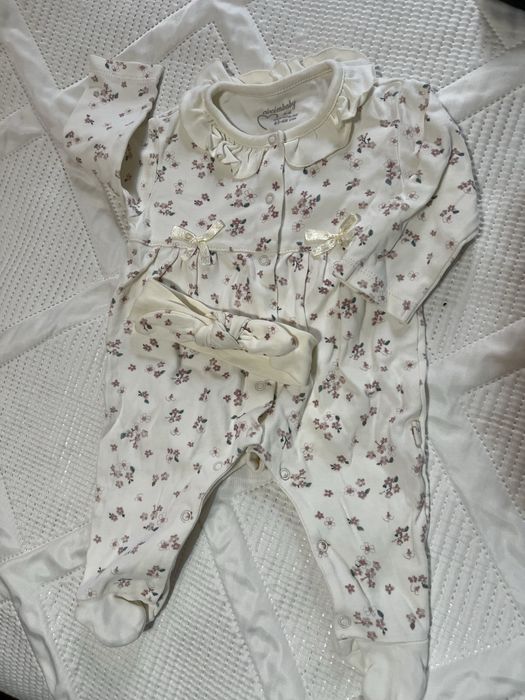 Детская одежда 0–9 месяцев продается
