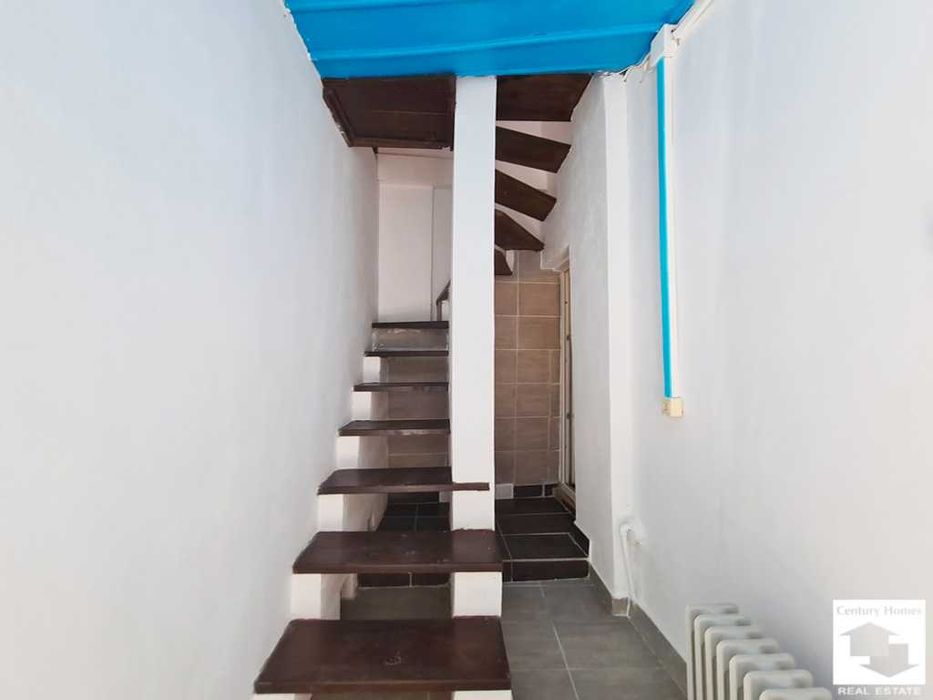 Продава се Къща в Велико Търново, Център - 230 кв.м за 1283 €/кв.м - Снимка #22