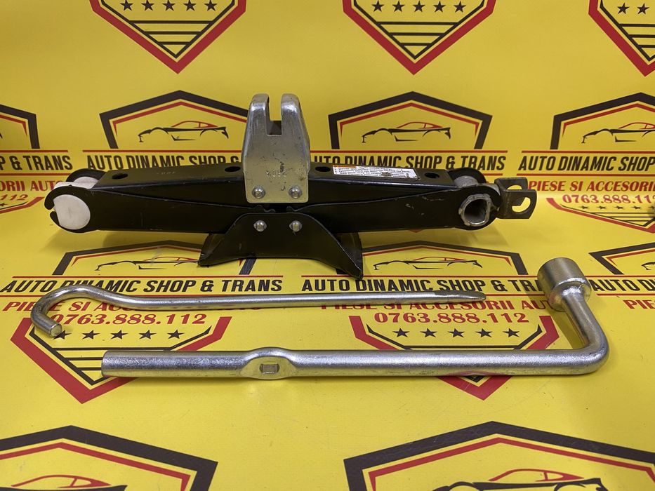 Cric auto original Subaru Justy G3X Opel Agila Suzuki Ignis