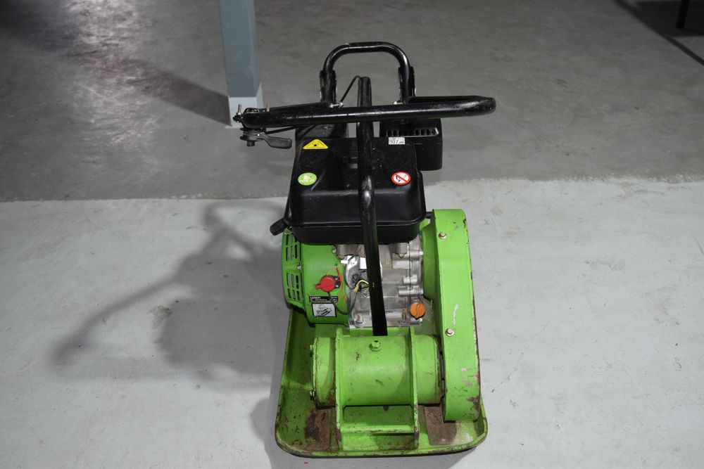 Mai compactor ZIPPER ZI-RPE90, motor Loncin 196cc-Inchiriere