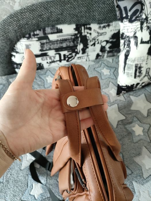 Продам рюкзак для мамы