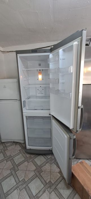 Холодильники LG, Indesit
