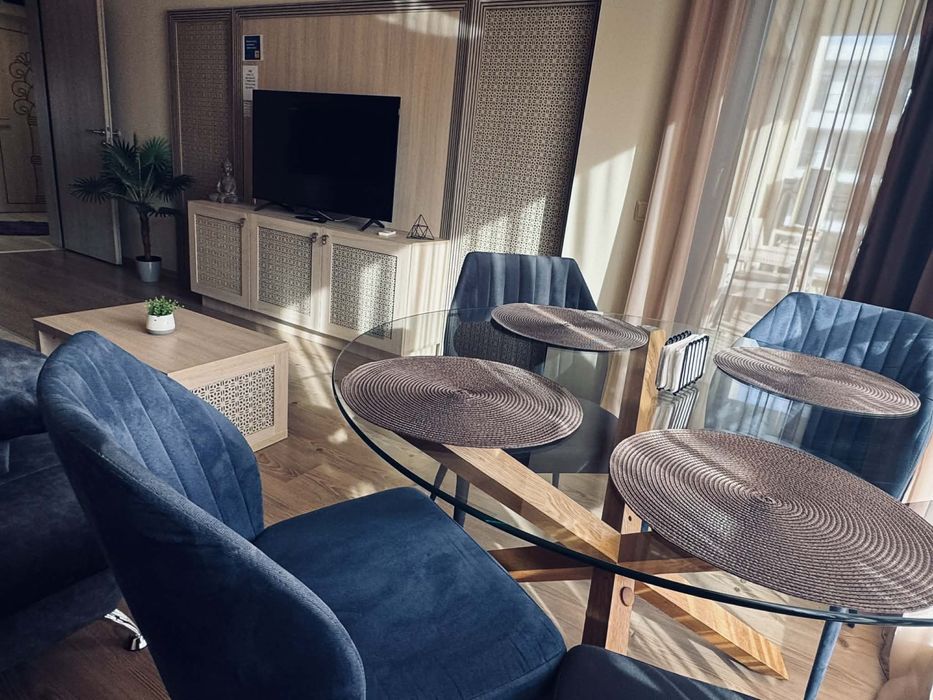 Лукс апарт под наем златни пясъци